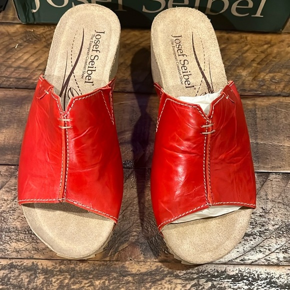 Josef Seibel Women's Red Wedge Sandals Size 37 - Picture 2 of 5
